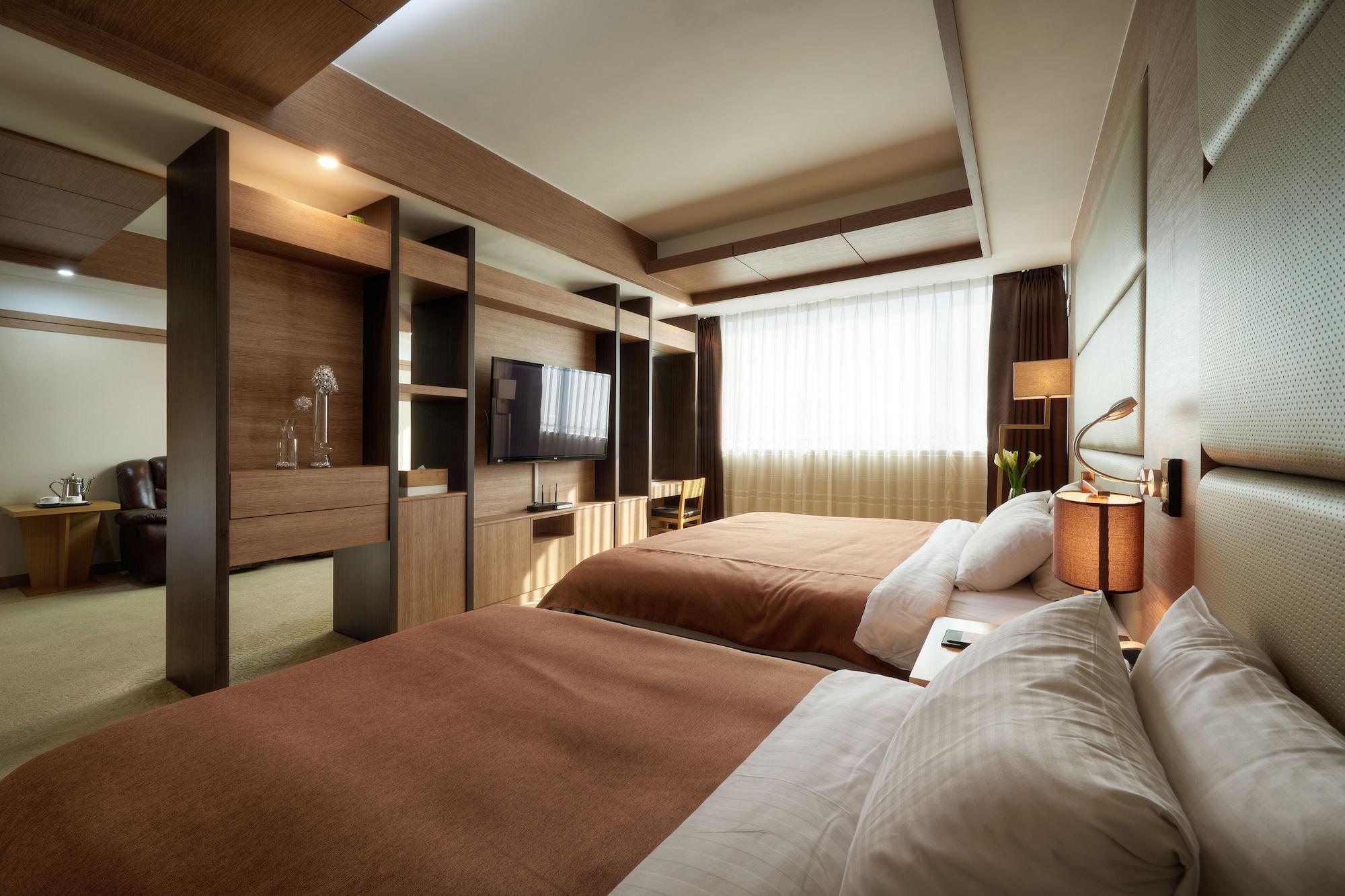 Gyeongju Gg Tourist Hotel Экстерьер фото