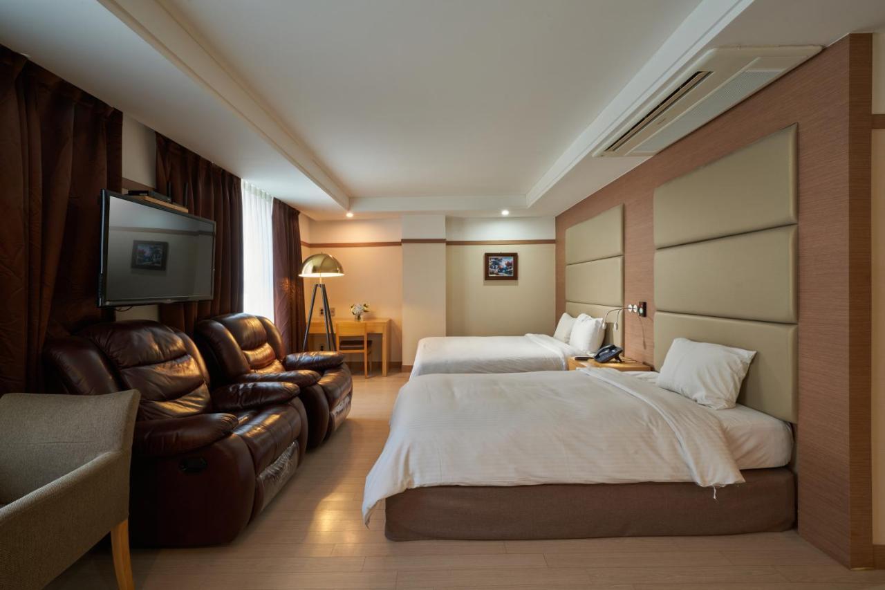 Gyeongju Gg Tourist Hotel Экстерьер фото