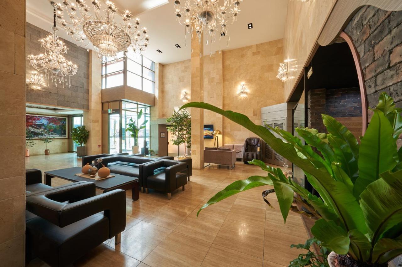 Gyeongju Gg Tourist Hotel Экстерьер фото