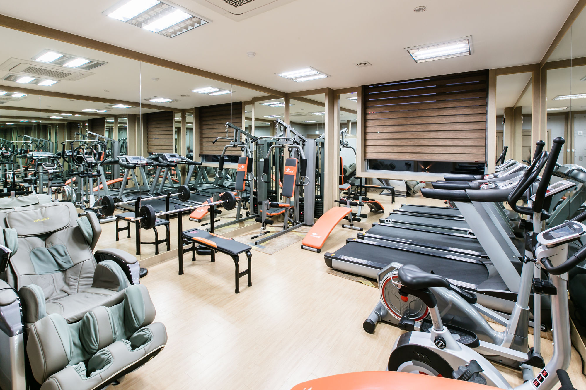 Gyeongju Gg Tourist Hotel Экстерьер фото